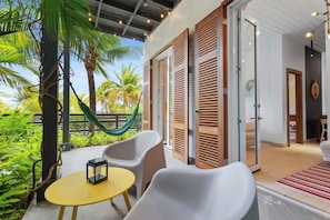 Terassi/patio