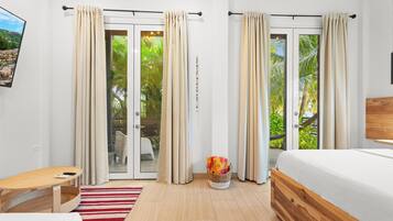 1 bedroom, in-room safe, iron/ironing board, WiFi
