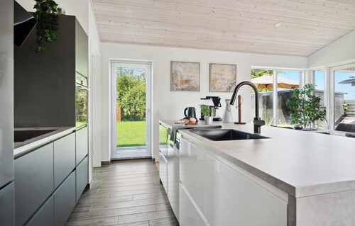 Cozy home in Samsø with kitchen