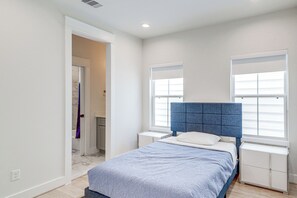 3 chambres, bureau, fer et planche à repasser, Internet gratuit