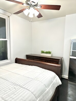 1 bedroom, WiFi, bed sheets