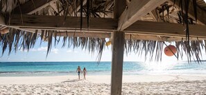 Beach - Cayo Loco 1 Bedroom Home (Governor's Harbour)