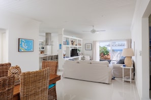 Villa, 3 Bedrooms | Living area