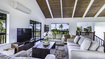 Rumah, 3 kamar tidur | Area keluarga | Smart TV