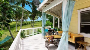 House, 3 Bedrooms | Outdoor dining