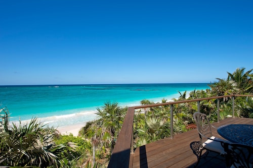 Aqua Villa And Cottage 3 Bedroom Home
