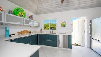 Rumah, 3 kamar tidur | Dapur pribadi | Lemari es, mesin pembuat kopi/teh, dan pemanggang roti