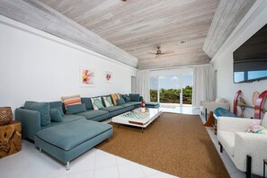 House, 3 Bedrooms | Ruang tamu | Perkhidmatan penstriman
