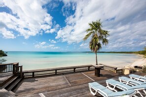 House, 4 Bedrooms | Property grounds