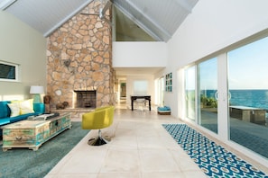 Villa, 6 habitaciones | Interior