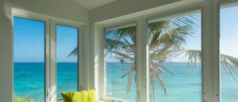 Villa, 6 Bedrooms | Interior
