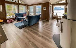 TV, fireplace - 3 bedroom cozy home in Nissedal (Nissedal)