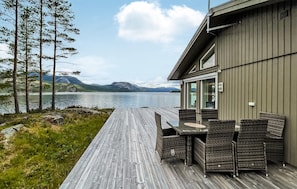 Outdoor dining - Nice home in Nissedal with lake view (Nissedal)