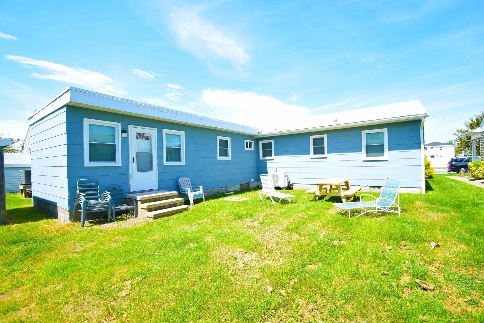 House, 3 Bedrooms | Exterior