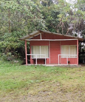 Standard Cabin, 2 Queen Beds, Mountain View | Free WiFi, bed sheets - Millar de Aves (San Isidro)