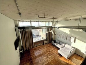1 bedroom, iron/ironing board, free WiFi, bed sheets - Open Loft w/Water Bridge View 2mins to Dwntn (Detroit)