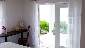 2 bedrooms, free WiFi