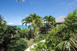 House, 3 Bedrooms | Property grounds