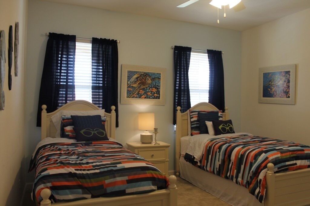 6 bedrooms, iron/ironing board, free WiFi