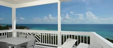 Condo, 2 Bedrooms | Outdoor dining