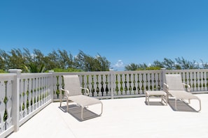 Villa, 4 Bedrooms | Terrace/patio