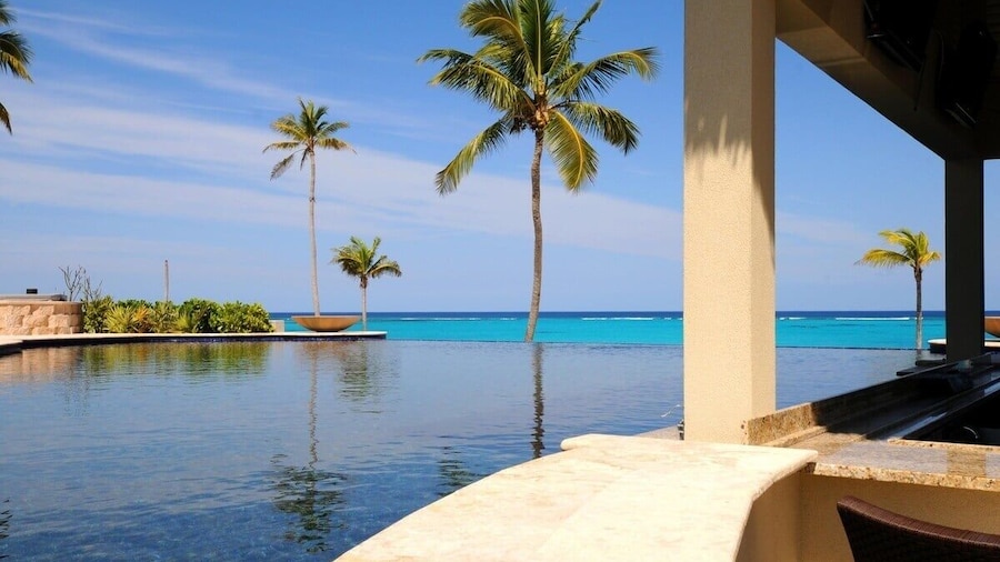 Sky Beach Club Bungalow 2 Cabin