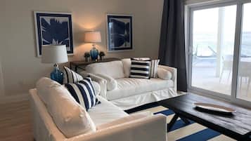 House, 3 Bedrooms | Living area