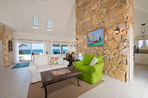 House, 3 Bedrooms | Living area | Smart TV