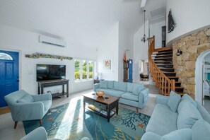 House, 3 Bedrooms | Living area | Smart TV - Tourmaline 3 Bedroom Home (North Palmetto Point)