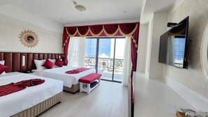 Minibar, desk, WiFi (free), bed sheets - DEZON HOTEL (Quy Nhon Nam)