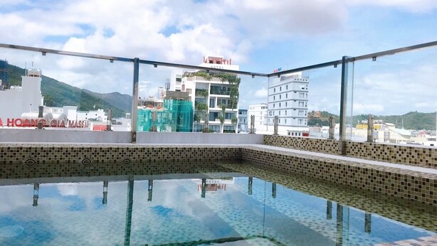 Outdoor pool - DEZON HOTEL (Quy Nhon Nam)