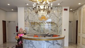 Reception - DEZON HOTEL (Quy Nhon Nam)