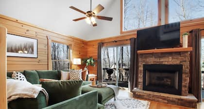 Mountain View Cozy Cabin - Penny's Peak