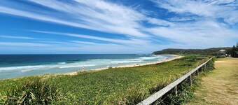 The Entrance & Shelly Beach Holiday House