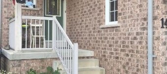 Clean, Cozy & Spacious Suite + Private Bathroom near Toronto Airport !