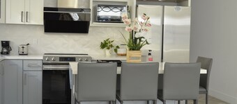 Dimond Abode Vacation Rental 3428