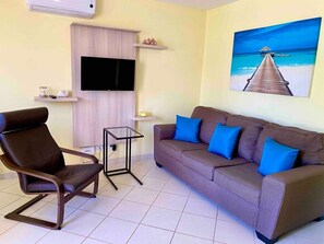 Televisie en een kantoor