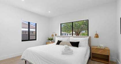 Modern Miami Home- 5 min from Coral Gables & Coconut Grove, 15 min from Brickell