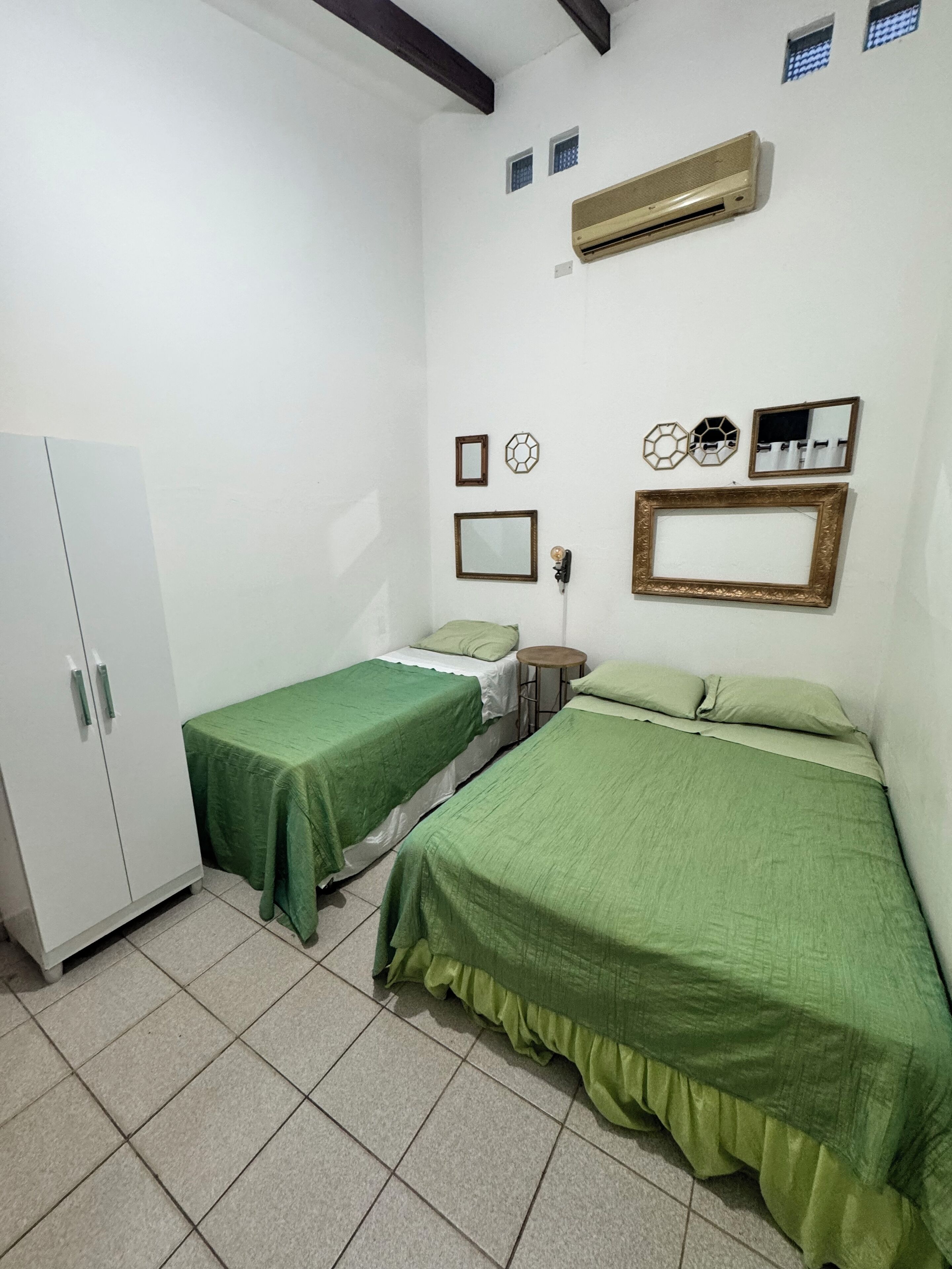 1 habitación y wifi 