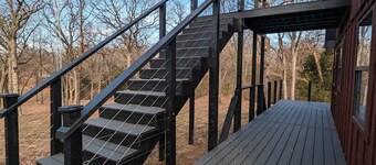 A Frame Cottage on 3 Acres at Beautiful Lake Texoma