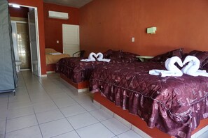 Free WiFi, bed sheets