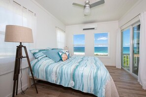 2 bedrooms, free WiFi - Lavender Beach House 2 Bedroom Home (Governor's Harbour)