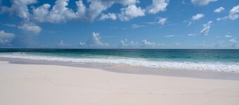 Lavender Beach House 2 Bedroom Home