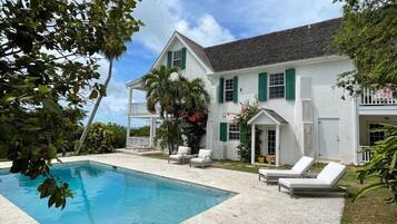 Villa, 5 Bedrooms | Pool