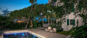 Buccaneer Hill Main House 5 Bedroom Home