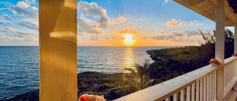 House, 3 Bedrooms | Property grounds