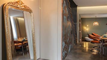 Cottage | Bahagian dalam