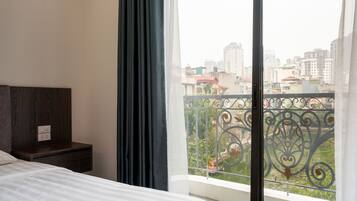 Apartamento, vistas al lago | Balcón