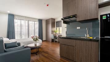 1 chambre, literie de qualité supérieure, ameublement personnalisé