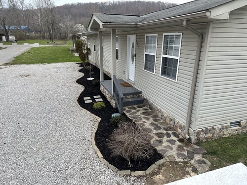 5 Star! Direct Access to Brimstone Recreation Pet Friendly Game Room